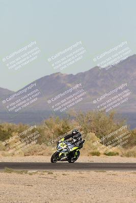 media/Nov-02-2025-CVMA (Sun) [[337aff29ab]]/Race 17-Amateur Supersport Middleweight/